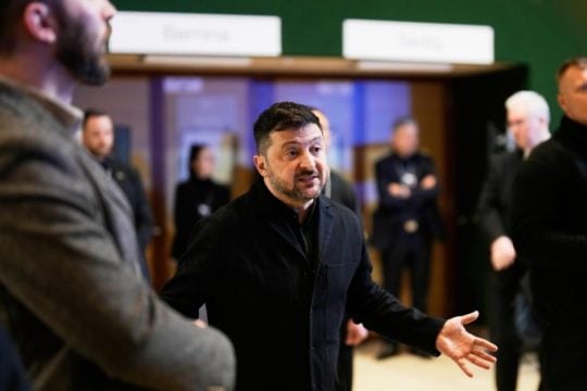 Στο Άμπου Ντάμπι η πρώτη τριμερής συνάντηση ΗΠΑ - Ρωσίας - Ουκρανίας